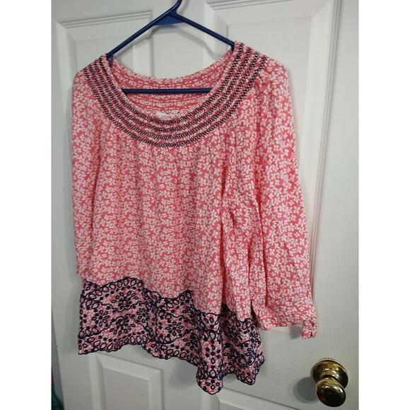 Fever Women S Flowy Boho Embroidered Wide Hem Blouse Pink White Navy pullover - Picture 2 of 8